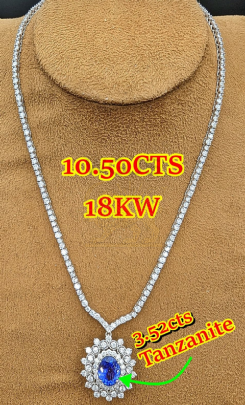 18K WHITE GOLD  10.5 CTS  TANZANITE &  3.52CTS DIAMONDS    16.5