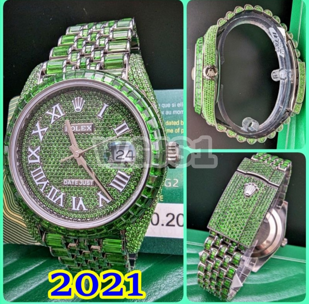 2021 Rolex 40 mm Datejust 126300 Green Sapphire Baguette Watch with Paper